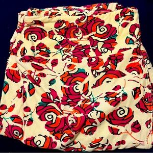 Lularoe leggings. Tall and curvy